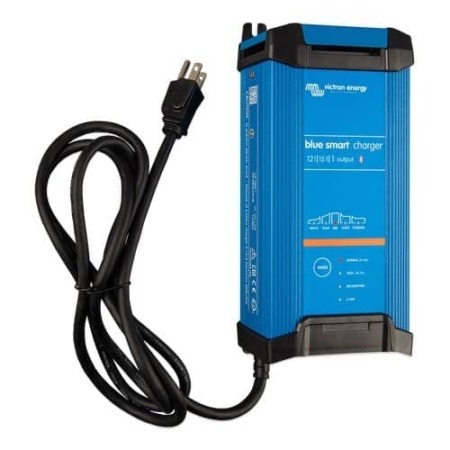 Victron Energy Blue Smart IP22 Charger 12/15(1) 120V NEMA 5-15 BPC121545102