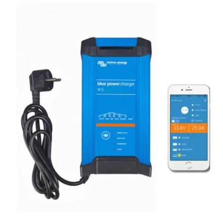 Victron Energy Blue Smart IP22 Charger 12/20(1) 230V CEE 7/7 BPC122042002