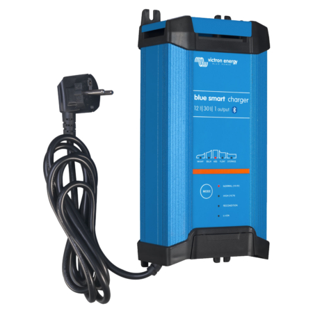 Victron Energy Blue Smart IP22 Charger 12/30(1) 230V UK – BPC123042022