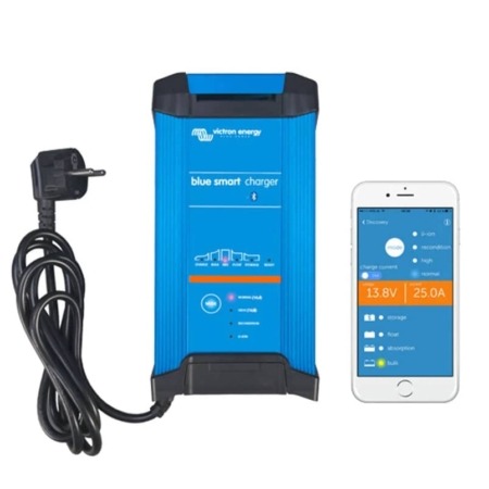 Victron Energy Blue Smart IP22 Charger 24/16(3) 230V CEE 7/7 BPC241648002