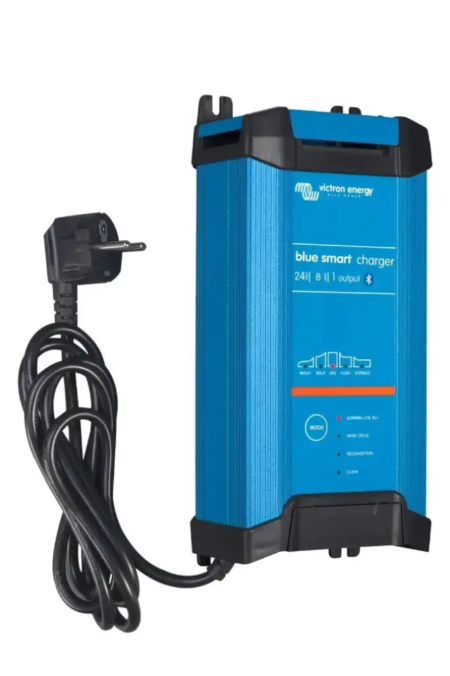 Victron Energy Blue Smart IP22 Charger 24/8(1) 230V CEE 7/7 BPC240842002