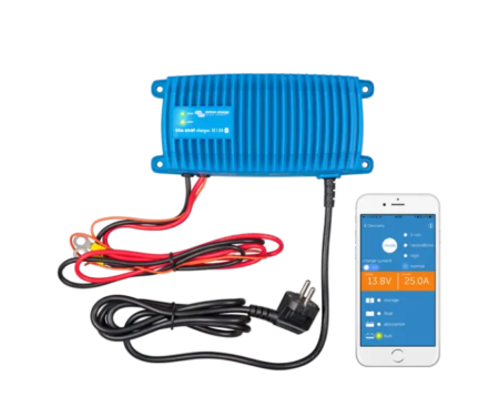 Victron Energy Blue Smart IP67 Charger 12/25(1) 230V CEE 7/7 BPC122547006